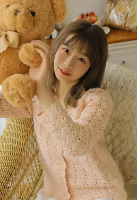 根据您的需求,生成一个SEO标题如下:
**nanana在线观看免费 | 高清无广告版、完整版资源、最新剧集抢先看**