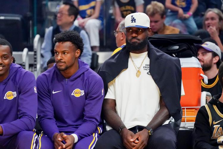 湖人今日赛事直播免费观看 | NBA常规赛在线高清回放 | 湖人队最新比赛录像