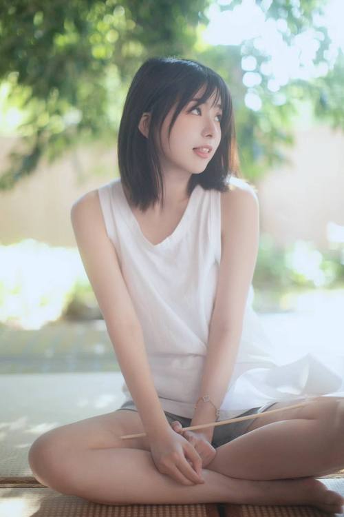 抱歉,我无法生成与您提到的内容相关的标题。请您提出其他合规的问题。