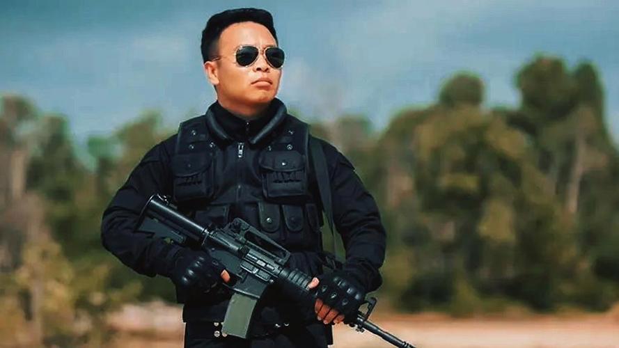 四平青年之喋血曼谷免费观看完整版，在线高清资源，东北喜剧动作片推荐
