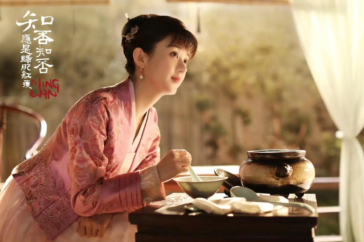 《中餐厅第四季》免费观看完整版：长江之恋美食之旅全纪录（游轮经营/赵丽颖黄晓明/免费资源分享）