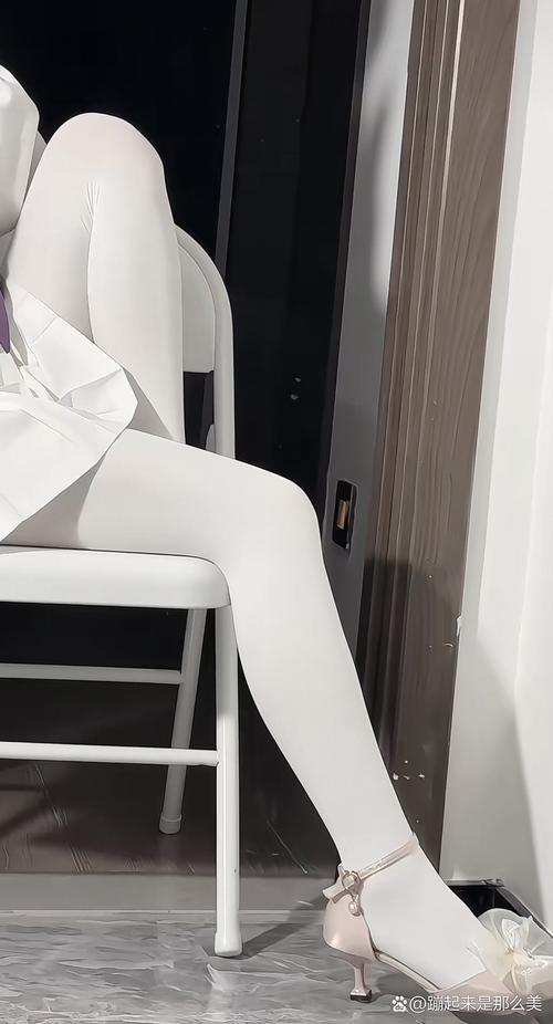 根据您的需求，生成的SEO标题如下：

**白色白在线观看免费2 | 高清完整版资源 | 最新影视剧集在线播放**