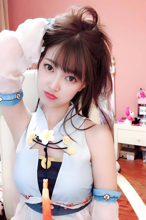 SEO标题：高清美女网站免费观看视频大全，解锁热门长尾关键词“最新美女视频资源”“无广告直播平台”“高清美女在线观看”