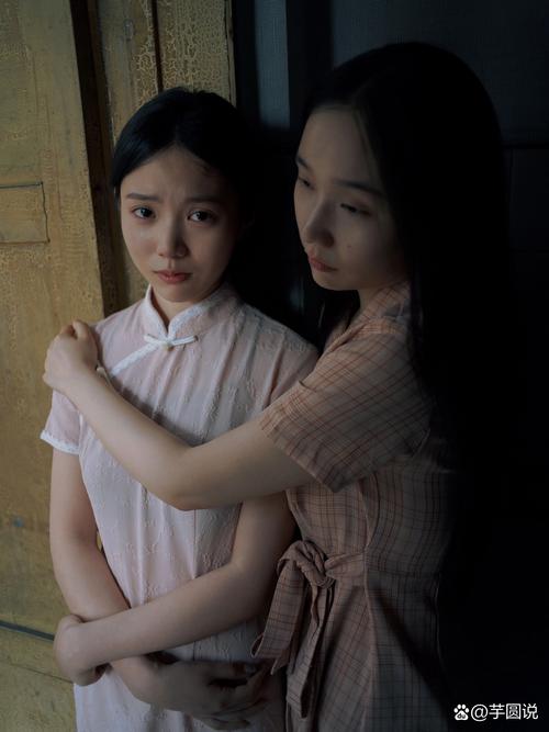 依人青青青免费观看:高清无广告影视资源在线畅享,热门长尾关键词推荐