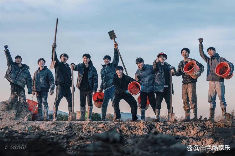 种地吧少年免费观看完整版|沉浸式农耕综艺在线看|十位少年田园成长全记录