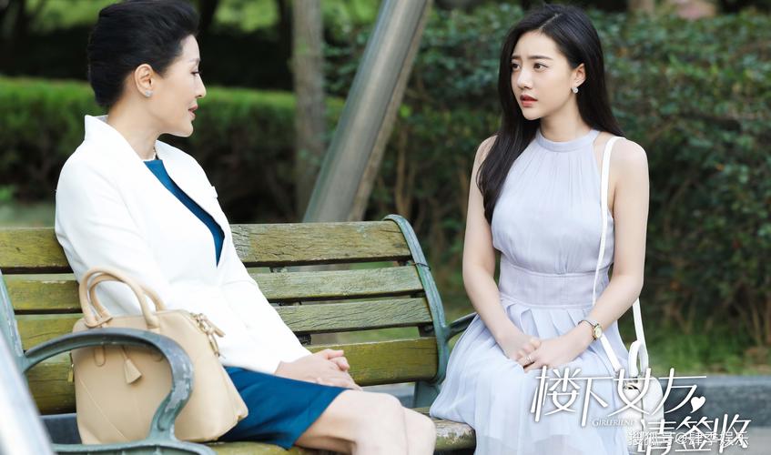 《楼下女友请签收》免费观看全集资源 | 甜宠短剧完整版在线看 | 高颜值情侣恋爱日常
