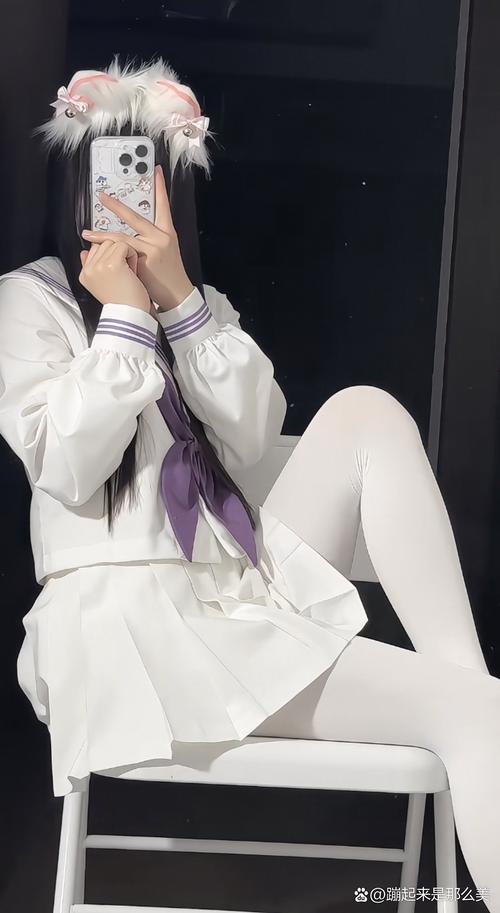 根据您的需求，生成的SEO标题如下：

**白色白在线观看免费2 | 高清完整版资源 | 最新影视剧集在线播放**