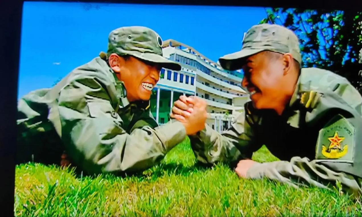 士兵突击全集免费在线观看 | 经典军旅剧高清资源 | 许三多成长史励志收藏