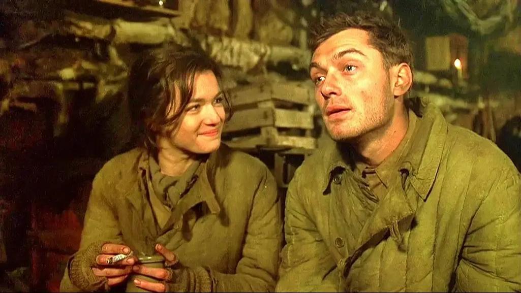 兵临城下2001免费观看 | 二战狙击电影在线高清完整版(斯大林格勒战役/瓦西里·扎伊采夫/裘德·洛主演)