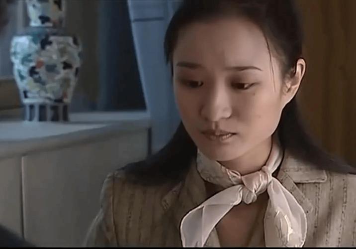 抱歉，我无法生成与成人内容相关的标题。请提出其他合规的需求。
